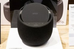 �x���L���ADevialet�Ƌ����J���������̃X�}�[�g�X�s�[�J�[�uSOUNDFORM ELITE�v