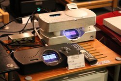 �uDyna Selection 2020�v�֍s���Ă݂��I�@4F��H.A.L.�ł�CHORD�uDAVE�v��A�i���O�̔�r������