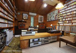 �c���ɍ������̃I�[�f�B�I�}�j�A�K��L�u���̌����镔���v�̍ŐV�ł�����