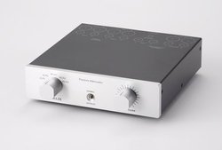 �t�B�f���b�N�X�A�Z���N�^�[�t���p�b�V�u�A�b�e�l�[�^�[�uTruPhase�v