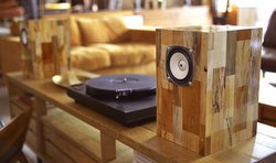 �t�H�X�e�N�X�A�C���e���A�u�����h�ƃR���{�����ؖڕ��̃J�X�^���E�X�s�[�J�[�{�b�N�X