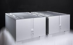 Ypsilon�A�y�A1000���~���̃t���O�V�b�v�E���m�����p���[�A���v�uHYPERION�v