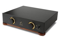 �X�y�b�N�A����������T�E���h��ڎw�����g���A���T�E���h�E�A���v�h�uRSA-BW1�v