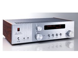 JBL�A75���N�v���A���v�uSA750�v���H�����B���N�̖��@�����`�[�t�ɍŐV�Z�p�𑽐�����