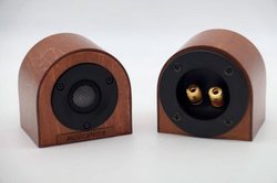 ���W�J�m�[�g�A�ؖڎd�グ�̃R���p�N�g�ȃX�[�p�[�g�D�C�[�^�[�uS-STW01�v