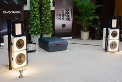 ��TIAS����AudioNec�̃X�s�[�J�[�gEVO line�h�^�u�����X�^�[�u159�v�ȂǃC�x���g���o�ꑽ���I