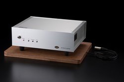 SOC�T�E���h���{�A�𗬃A�[�X�@�\���d���{�b�N�X�uACE6�v