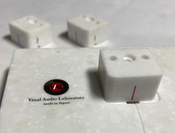 ���@�C�i���I�[�f�B�I�������A�Ǝ����d�@�\�uVAL�gMagne Focus�h�v�̗p�J�[�g���b�W