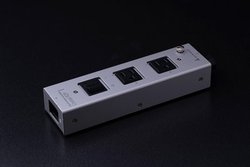 ���鐸�H�A�X�C�b�`�@�\�t���d���^�b�v�uCrystal R2P�v�B�����L�O�̃A�N�Z�T���[�t���L�����y�[���������J��