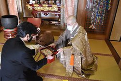 �u���R�[�h�j���{�v���N���J�ÁB�C�O��������R�[�h�j���W�܂��N�ȏ�̋��{�ʂ�