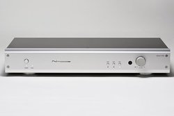 Nmode�A�t���T�C�Y��1bit�v�����C���uX-PM5�v�B�t�@���_�����^����؎��������`���[�j���O