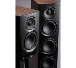 ELAC�A�V�J�������h���C�o�[���ڂ̃X�s�[�J�[�V���[�Y�uUni-Fi Reference�v