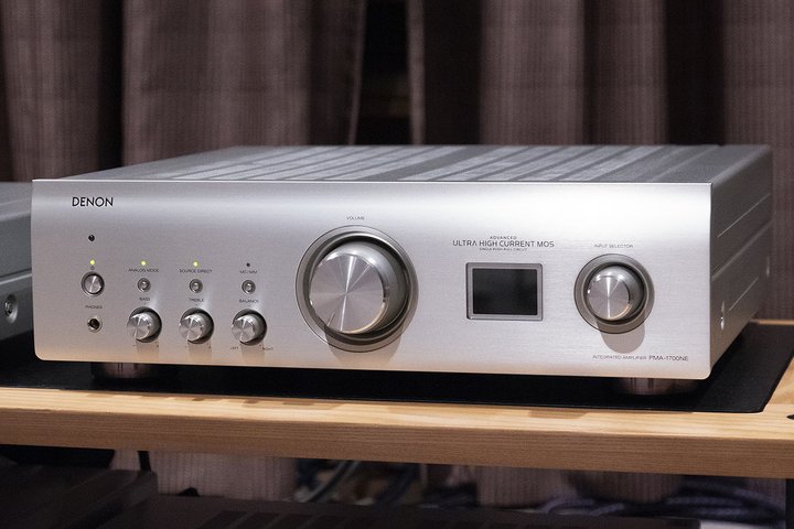 �f�m���A110���N�@�̋Z�p�𐏏��Ɏ����ꂽ�~�h���N���X�v�����C���uPMA-1700NE�v