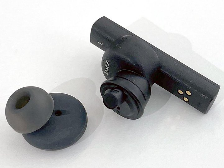 ��HIGH END��final���͊��S���C�����X�uZE8000�v���@�t�H�g���|�[�g