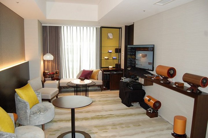 GYVXeugXs[J[vS@킪ze̋qɁBԌ̎[I[v