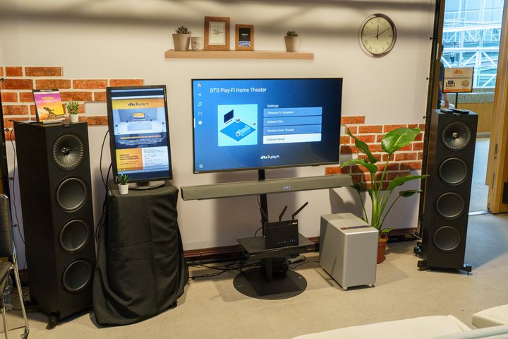 ��OTOTEN��DTS�^WOWOW���ŐV�Z�p���f�����X�g���[�V�����B���C�����X�Đ��^���̉����Ȃ�