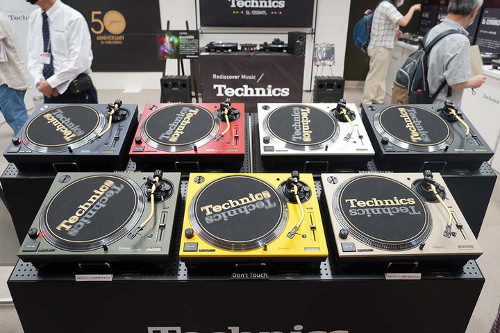 ��OTOTEN���e�N�j�N�X�́uSL-1200�v���胂�f�����l�C�A���L�����i���C���i�b�v�ɐl������