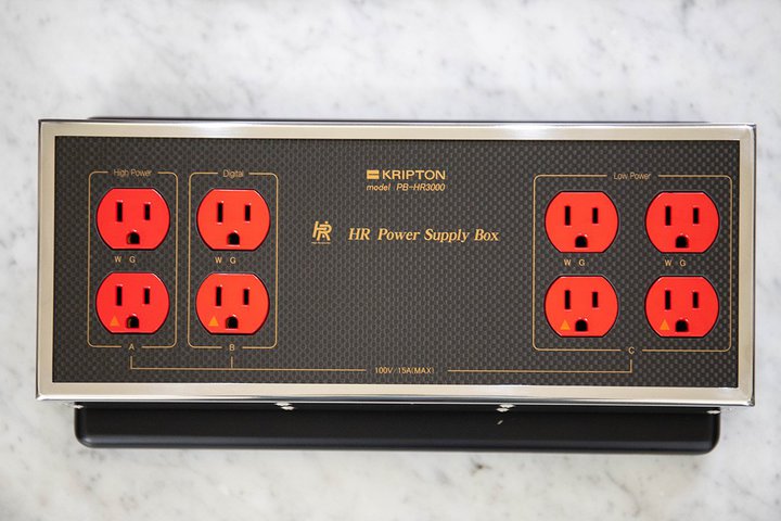 �N���v�g���A���m�C�Y�f�W�^���@��p�[�q�𓋍ڂ����d���^�b�v�uPB-HR3000�v