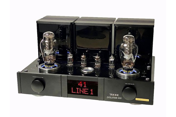 �g���C�I�[�h�A30���N�L�O�œ��ʎd�l�̐^��ǃv�����C���uEVOLUTION 300 30th Anniversary�v