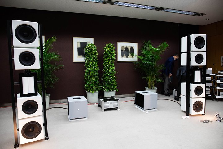 ��TIAS���i�X�y�b�N�APILIUM����I�ځ��A�C�\�e�b�N�̓d��������ׁ^SME��CEO���t���O�V�b�v�@���Љ�