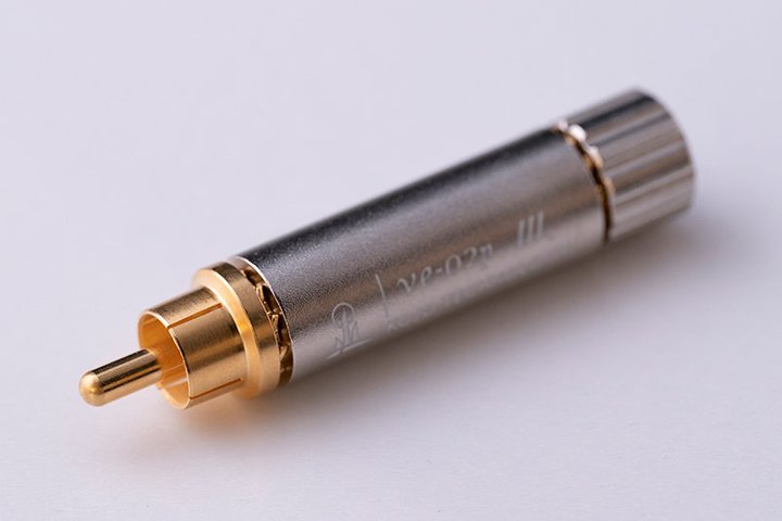 ���鐸�H�A�J�[�I�[�f�B�I�p���z�A�[�X�uve-02p�V���[�Y�v�B���s���̐U���΍�����{