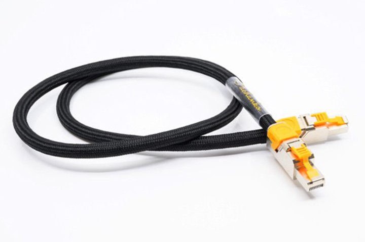 CSR�A��Pachanko Labs���i����舵���J�n�B�I�[�f�B�I�pLAN�P�[�u���^USB�P�[�u������