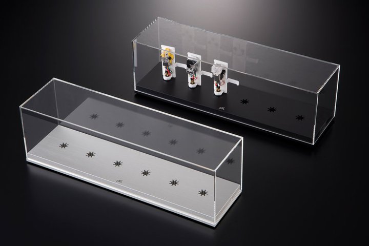 �t�H�[�X�}�C�����{�A�J�[�g���b�W������Ȃ���ۊǂł���P�[�X �g�V�F�����]���h�uFSL-SH1000�v