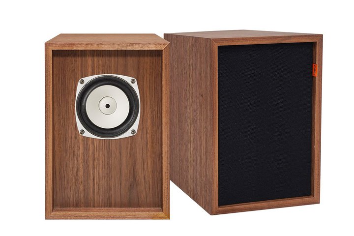 �t�H�X�e�N�X�A70���N�L�O���j�b�g�𓋍ڂ������ʌ���X�s�[�J�[�uGV103A�v