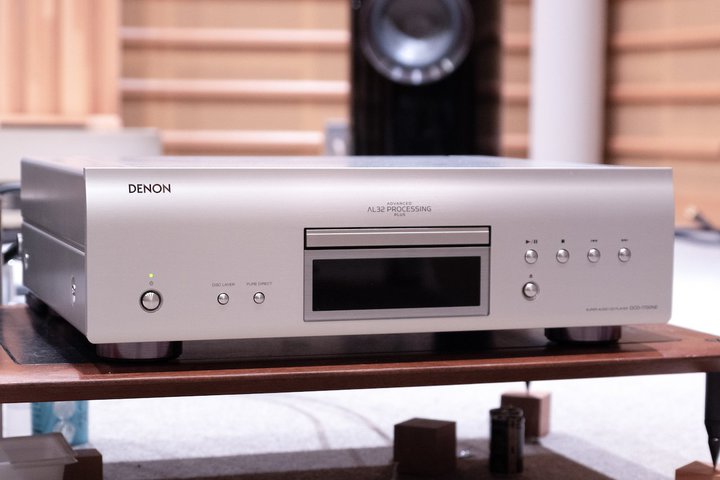 �f�m���A�V�~�h����SACD�v���[���[�uDCD-1700NE�v�B�n�C�G���h�@�̃J�X�^���p�[�c�𑽐��̗p