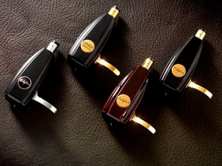 �I���g�t�H�����J�[�g���b�W�uSPU�V���[�Y�v������A���h�o�V�V�h�����{�X��2/25�J��