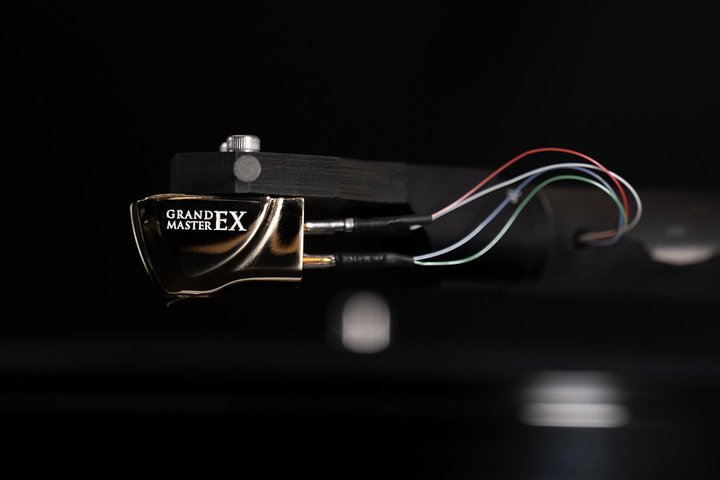 DS AUDIO�A�g�j��܂ň�̌^�h�_�C�������h�J���`���o�[�ɂ����d�^�J�[�g���b�W�uGrand Master Extreme�v