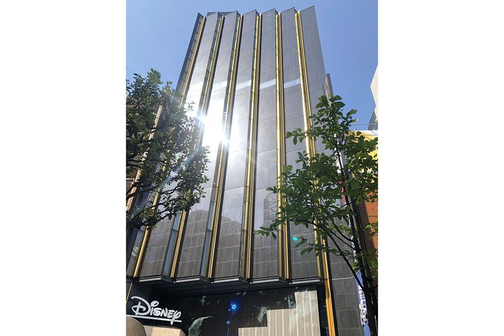 �f�B�X�N���j�I���A�u�V�hCD�E���R�[�h�A�N�Z�T���[�فv�̈ړ]�𔭕\�B6/22����u���[�X�g�A�v�ƕ��݂�