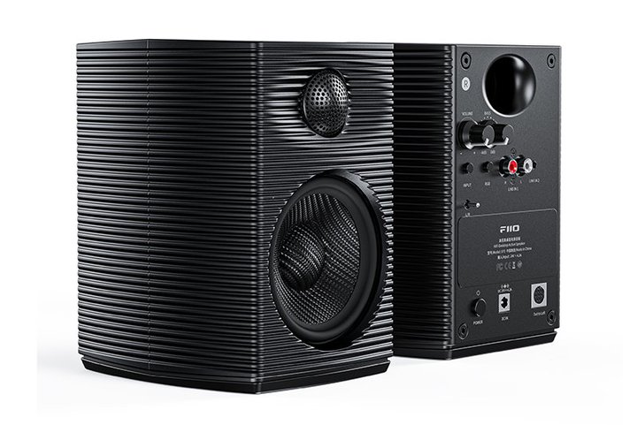 FiiOAuh̃ANeBuXs[J[uSP3v