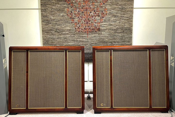 ̃I[fBIVbvuTEhNGCgvA󏭂ȃBe[WXs[J[eW̔