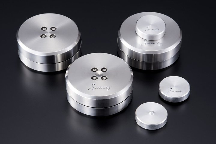 SerenityAXCOCV[^[uSWI-1vBփXCOƐk\̗p