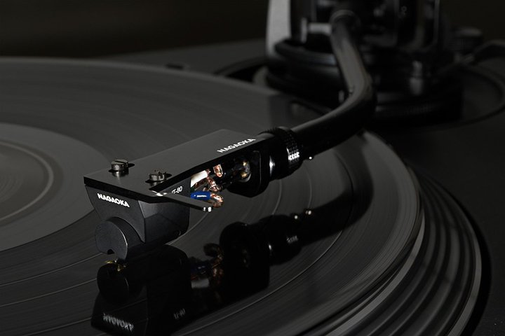 NAGAOKAAy6.8g̃jo[Tg[A[pwbhVFuHSAL-01v