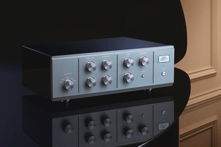 AIR TIGHT^ǃAvAEvĎsJ.O.MAGICɂ1/27-28J