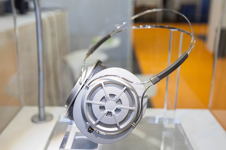 HIGH ENDfinaluX8000vvg^Cv^iFiuSilent Powervn\^Q[~OGA