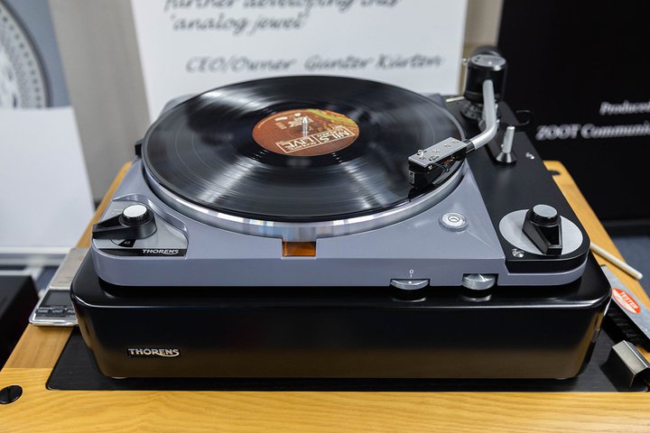 AiOI[fBItFAJÁBg[XĎnAutHmEQvׂȂǒڃu[XЉ