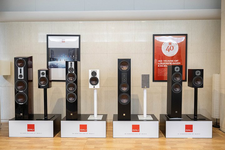 DALIB&ẂuXs[J[݌vvzv̈ႢƂ́HDALI40NLOCxgJ