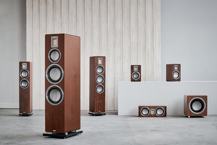 PROSTOAf}[ÑXs[J[uhAUDIOVECTOR̍戵Jn