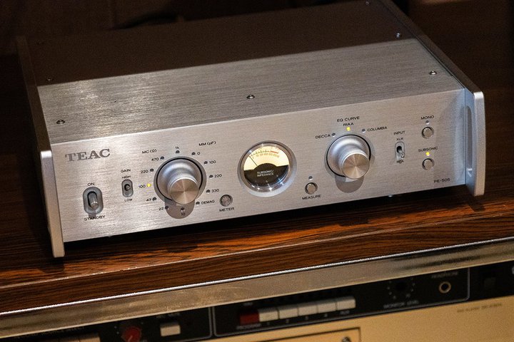 uׂ܂ł蒮IvJbeBOX^WIE~LT[Y{ɃeBAbÑtHmEQꂽP