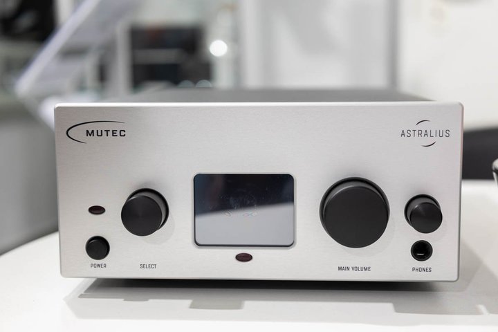 yHIGH ENDzMUTECADACuASTRALIUSv\^LUMINuU2xv^Ferrum̃Xg[~OAbvf[g