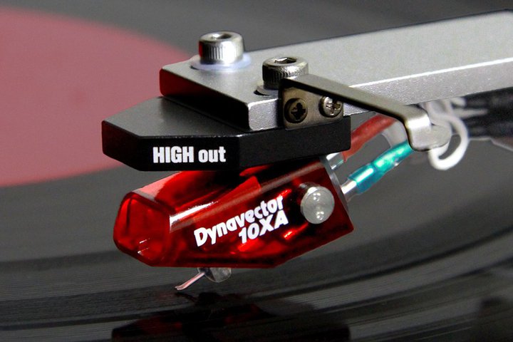 _CixN^[AēݎCHڂ̃Gg[MCJ[gbWu10XAv