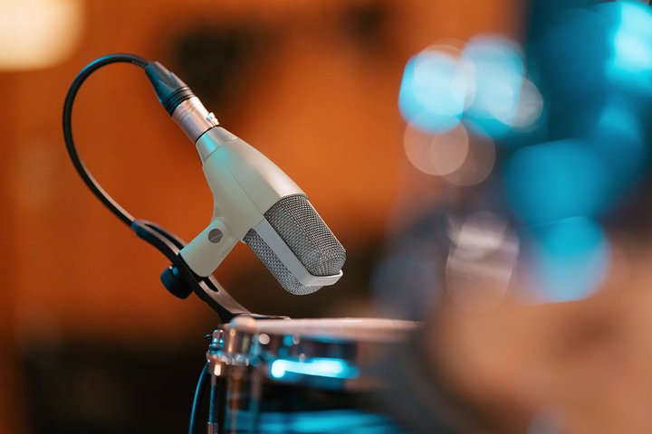 [nCU[A}CNtHuMD 421 Kompaktv80NLOBe[WO[f