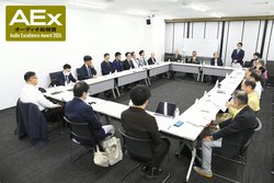 uI[fBI@2026vRA{JÁBulbg[NI[fBI̍Lɂҁv