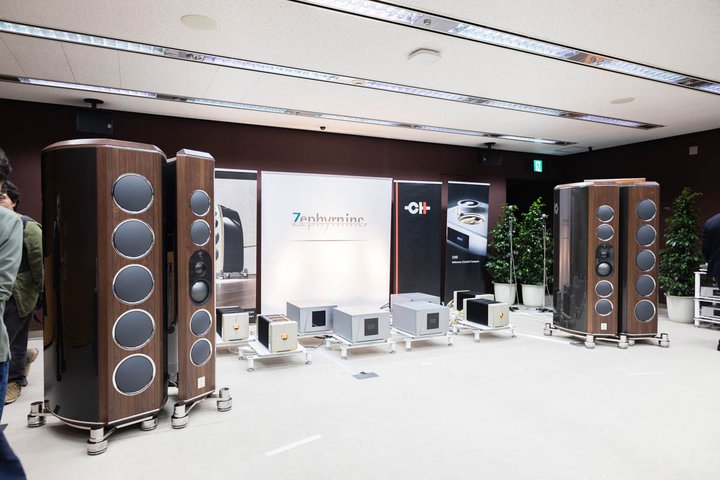 TIAS}[éghXs[J[A{I^j^[I[fBĨNGXg^C吷オI