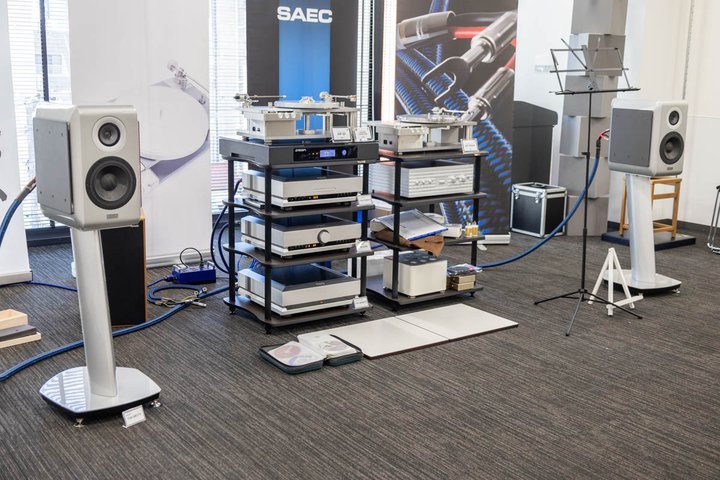 yHAAVEzzA[XAX^rCU[AP[uȂǍYANZT[u[X|[gI