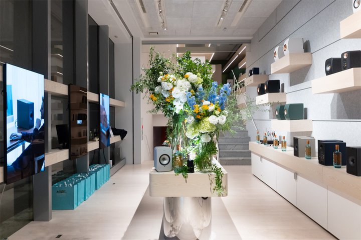 KEF�A�n�C�G���h�X�s�[�J�[�ƃW�����y���߂�i�C�g�C�x���g��2026�N2���ɊJ��