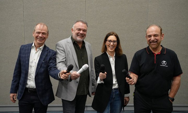 Austrian Audio�A�v���I�[�f�B�I�@����̉pAudiotonix�P����